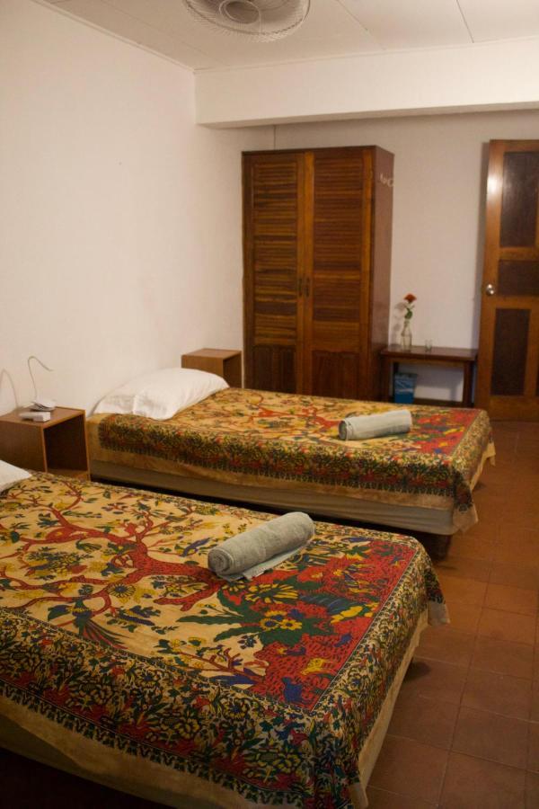 Hostel Tajalin Montezuma Exterior photo