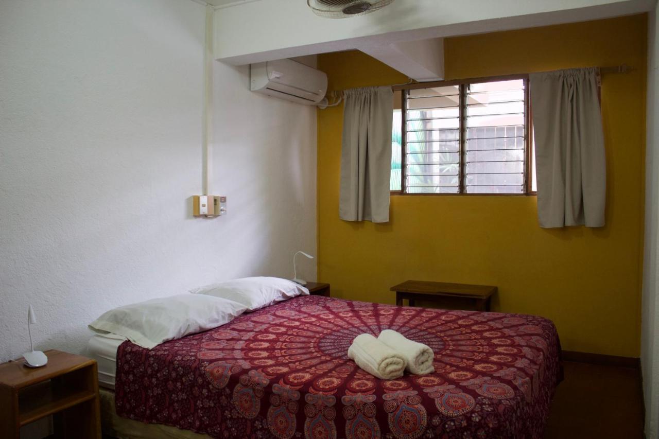 Hostel Tajalin Montezuma Exterior photo